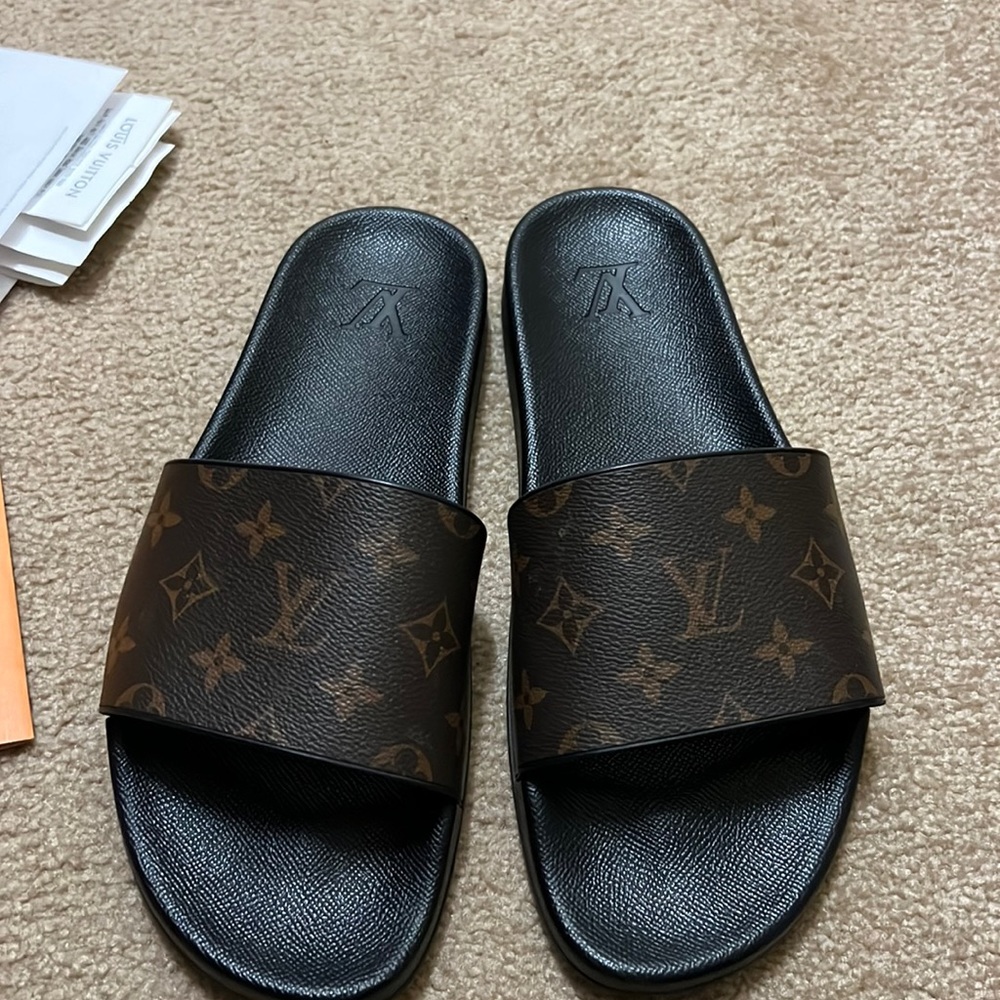 Louis Vuitton slides
